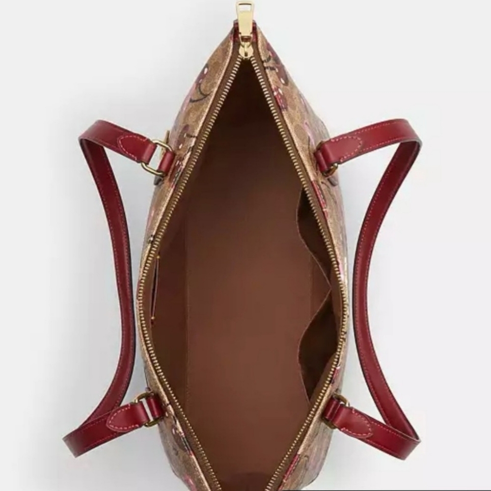 Coach Signature Cherry gallery tote - Picture 4 of 6